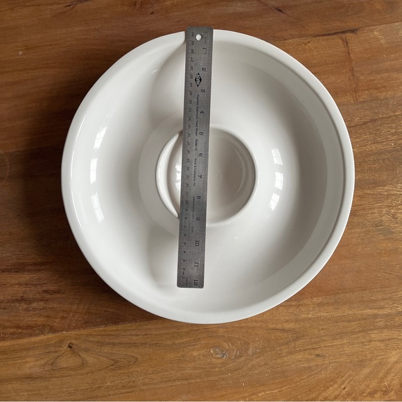 Crate&Barrel Round Chip and Dip Serving Dish Ceramic Bright White Porcelain Bowl - Picture 2 of 6